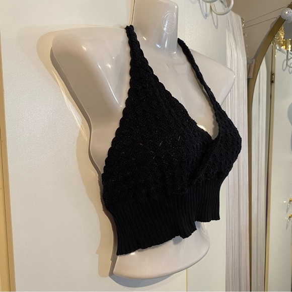 Black Crochet Knit Cropped Halter Top - Picture 3 of 16